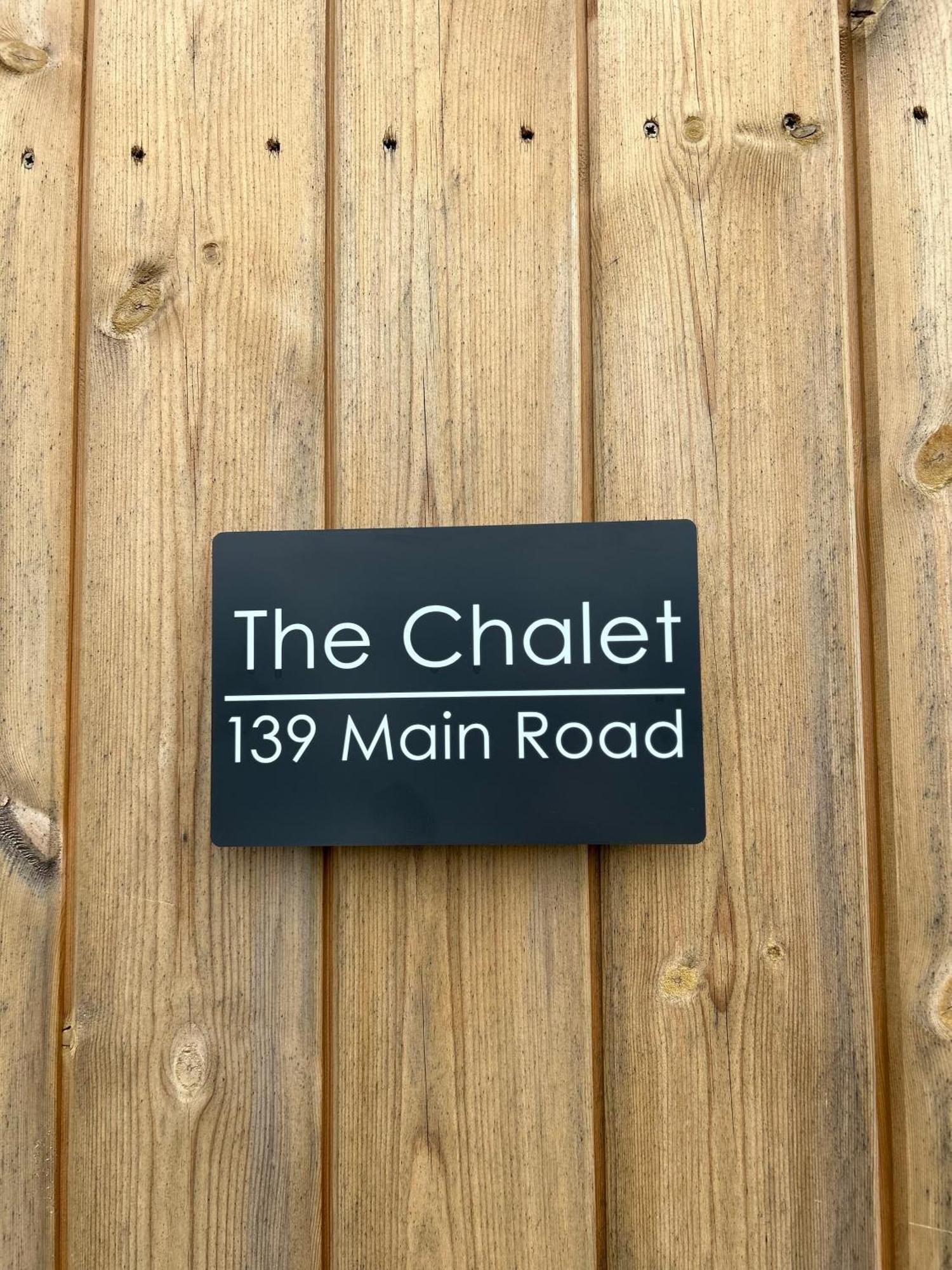 The Chalet By Hip Haus Humberston Экстерьер фото